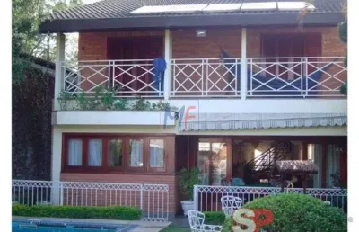 Belo sobrado no tremembé, 381 m² a.c., 4 dormitórios (3 suítes), sala, cozinha, dep. empregada, espaço gourmet, piscina, 4 vagas (ref 18.972)