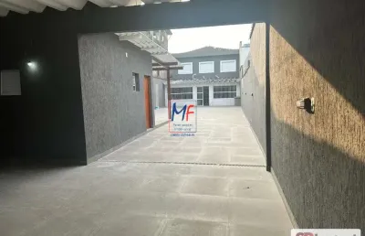 Excelente casa em são vicente/sp, 180m² a.u., 3 dormitórios (1 suíte), sala, cozinha, despensa, lavabo, lavanderia, quintal, churrasqueira, 6 vagas (ref 19.950)