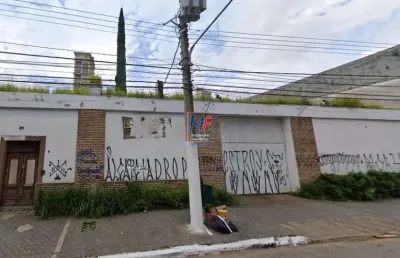 Excelente terreno localizado próximo ao metrô penha, com 2.000 m² área total, testada de 40 metros. pode parcelar o pagamento. zoneamento: zeis-5. ref: 20.157