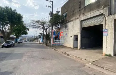 Excelente galpão em guarulhos, com 530 m² a.u., 3 salas grandes, 3 banheiros, mezanino, cozinha, refeitório, sistema trifásico, pé direito elevado (ref 19.896)