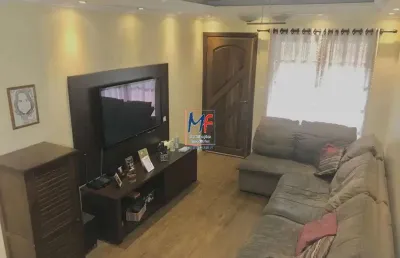 Excelente casa em condomínio localizada no capão redondo, com 180 m²  a.u., 3 dorms., (sendo 1 suíte), sala 2 ambientes, varanda, 2 vagas e lazer. ref: 20.139
