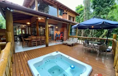 Excelente casa em cond. fechado em são sebastião/sp,  250m² a.u., 4 dormitórios (2 suítes), sala, cozinha, jacuzzi, churrasqueira, 4 vagas (porteira fechada) (ref 19.921)