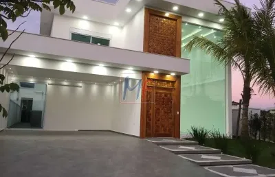 Ref. 14.210  maravilhosa casa em condomínio riviera de são lourenço  bairro maitinga, 430m² a.u., 5 suítes, hidromassagem, piscina,4 vagas.