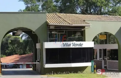 Excelente sobrado em cond. fechado em itapevi, 276m² a.u., 3 dormitórios (2 suítes), sala, cozinha, varanda, quintal, 6 vagas, lazer (ref 17.520)