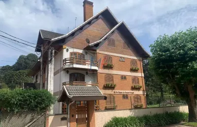 Excelente apto duplex (cobertura) em capivari, campos do jordão - sp, com 233m² a.u., 5 dormitórios (2 suítes), 2 vagas (ref 18.400)