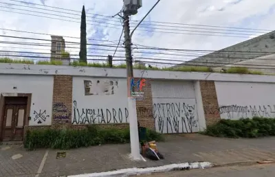 Excelente terreno localizado próximo ao metrô penha, com 2.000 m² área total, testada de 40 metros. pode parcelar o pagamento. zoneamento: zeis-5. ref: 20.157