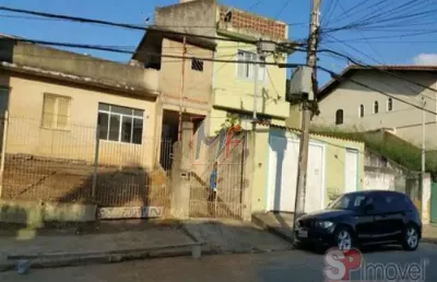 Imovel com casa em 360 m terreno plano e aprox. 280 m a.c. no horto florestal !