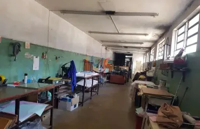 Ref: 10.338 lindo predio comercial com 180 m²,contendo salão comercial, laje preparada para outra residência, no bairro vila carrão.