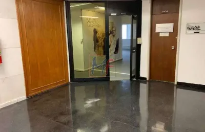 Ref  13.033- excelente conjunto comercial localizado no bairro centro, 237 m² de área útil, 344 m² de área total, 3 salas e 6 banheiros.