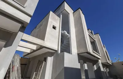 Sobrado em condomínio com 3 quartos  à venda, 127.73 m2 por r$898000.00  - capao raso - curitiba/pr