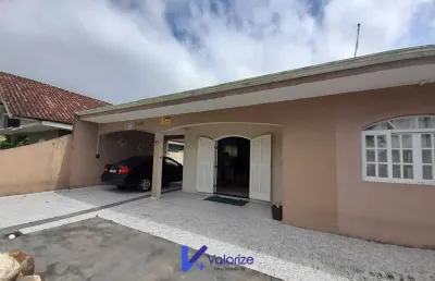 Casa com 3 quartos à venda na Rua Sebastião Caboto, 10609, Shangri-lá, Pontal do Paraná