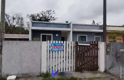 Casa com 2 quartos à venda na Avenida Cuba, 183, Canoas, Pontal do Paraná