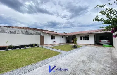 Casa com 2 quartos à venda na Rua Maria De Lourdes Kossatz, 470, Praia de Leste, Pontal do Paraná