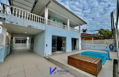 Casa com 4 quartos à venda na Avenida Monteiro Lobato, 185, Balneário Itapuã, Pontal do Paraná