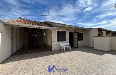 Casa com 2 quartos à venda na Avenida Paranaguá, 320, Balneário Gaivotas, Matinhos
