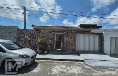 Casa com 3 quartos à venda na Rua Emília Ricardo de Lima, Serraria, Maceió