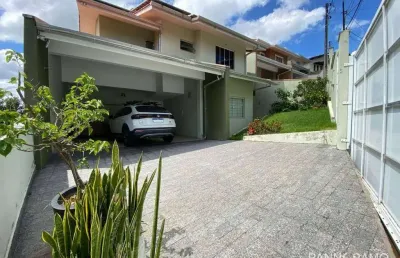Casa com 3 dormitórios à venda, 250 m² por r$ 1.400.000,00 - escola agrícola - blumenau/sc