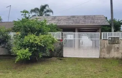 Residência com 02 quartos a venda no balneário shangrilá!!
