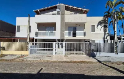 Apartamento duplex com vista para o mar – a apenas 2 quadras da praia