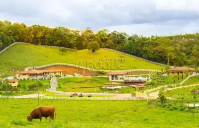 Fazenda à venda na Rua Dez de Maio, Centro, Santa Rosa de Lima