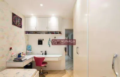 Apartamento 3 dormitórios (3 suítes) 4 vagas garagem