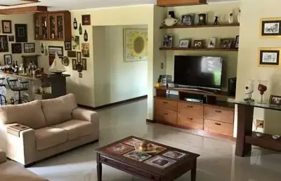 Casa para vender com 4 quartos 4 suítes no bairro recanto suíço em vargem grande paulista