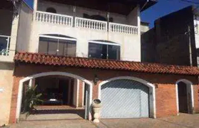 Sobrado com 3 dormitórios à venda, 370 m² por r$ 1.100.000,00 - região central - caieiras/sp