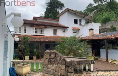 Sobrado para vender com 4 quartos 3 suítes no bairro laranjeiras em caieiras