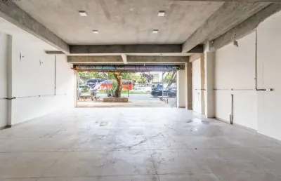 Ponto comercial para locação em santana, próximo ao metrô tietê, em frente a agência da enel e ao ponto socorro municipal de santana.