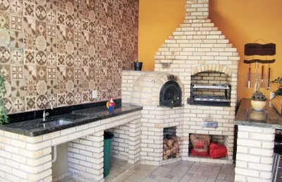 Sobrado residencial à venda, apenas à 1 minuto do metrô parada inglesa, 3 dormitórios(1 suíte) e 6 vagas de garagem