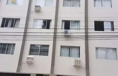 Aluguel de temporada apartamento 2 dormitórios no centro de bc