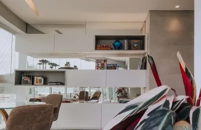 Belíssimo apartamento 03 suítes 03 vagaspara locação na praia brava com completa área de lazer