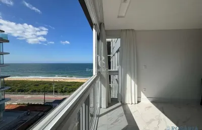 Espetacular apartamento com 03 suítes e lazer frente mar na praia brava