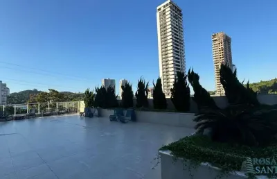 Aconchegante apartamento no brava hill com 02 dormitórios 01 vaga na praia brava