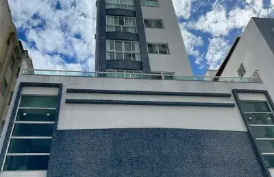 Aconchegante apartamento com 03 suítes 02 vagas de garagem no leal tower - centro de bc