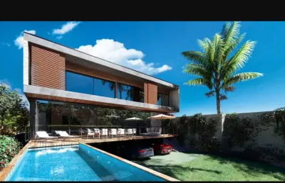 Casa com 4 quartos à venda na Rua Hercelina M. Vieira, 293, Praia do Estaleiro, Balneário Camboriú