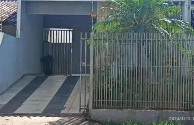 Casa com 2 quartos à venda na Rua Navarra, Loteamento Madrid, Maringá