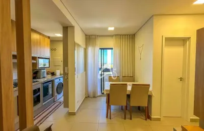 Apartamento todo planejado à venda, sacada com churrasqueira, 2 quartos - boqueirão - curitiba/pr.
