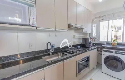 Apartamento semimobiliado à venda, 2 quartos sendo 1 suíte, em condomínio clube, no bairro pinheirinho, curitiba/pr.
