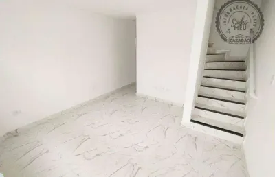 Casa em condomínio fechado com 2 quartos à venda na Rua Vinte e Três de Maio, Vila Mirim, Praia Grande