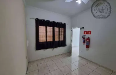 Casa com 2 quartos para alugar na Rua Tupi, Tupi, Praia Grande