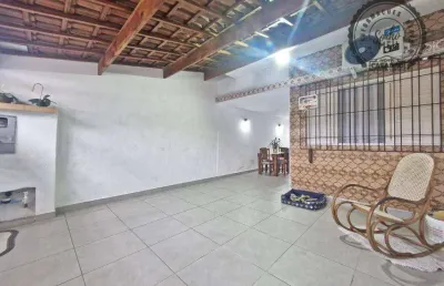 Casa com 2 quartos à venda na Rua Carlos Gomes, Vila Assunção, Praia Grande