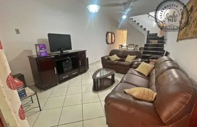 Casa com 3 quartos à venda na Rua Guatemala, Guilhermina, Praia Grande