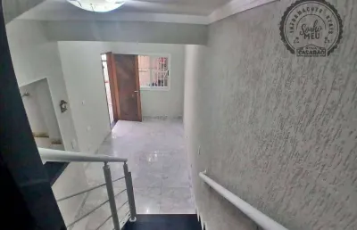 Casa com 2 quartos para alugar na Rua Samael Aun Weor, Vila Antártica, Praia Grande