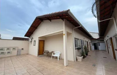 Casa em condomínio fechado com 1 quarto à venda na Rua Humorista Manoel de Nóbrega, Balneário Maracanã, Praia Grande