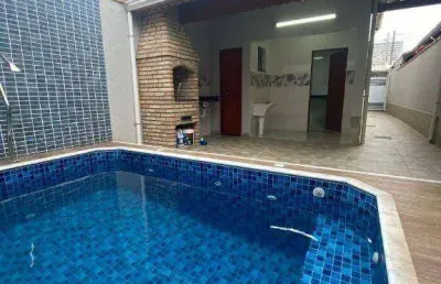 Casa com 3 quartos à venda na Avenida Guido Mangioca, Balneário Maracanã, Praia Grande