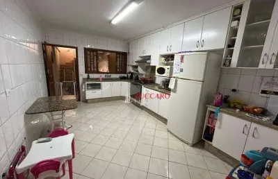 Sobrado com 3 dormitórios à venda, 202 m² por r$ 830.000,00 - vila augusta - guarulhos/sp