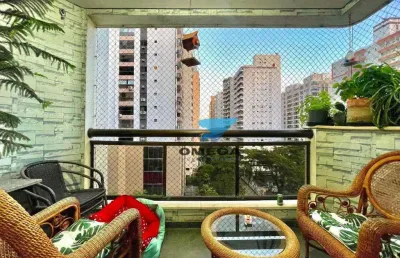 Apartamento com 3 dormitórios, suíte, varanda e duas vagas à venda na praia das pitangueiras - guarujá/sp