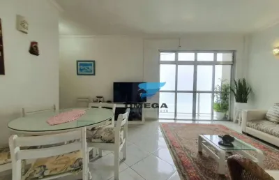 Frente mar - amplo apartamento com 2 dormitórios  sendo 1 suíte à venda na praia das pitangueiras - guarujá/sp.  confira!