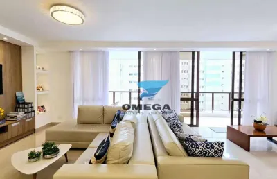 Apartamento reformado à venda na praia das pitangueiras no guarujá i omega imoveis